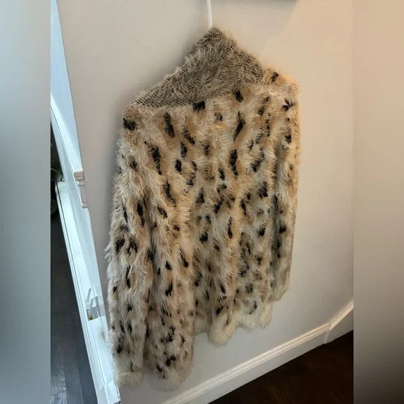 MINKPINK Cream and Black Fuzzy Cardigan - Picture 5 of 5